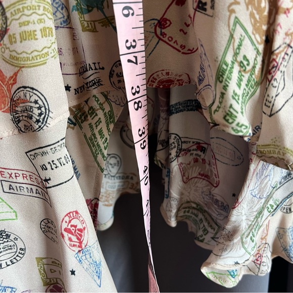 Nicole Miller 100% Silk Passport Stamp Dress - Picture 15 of 16